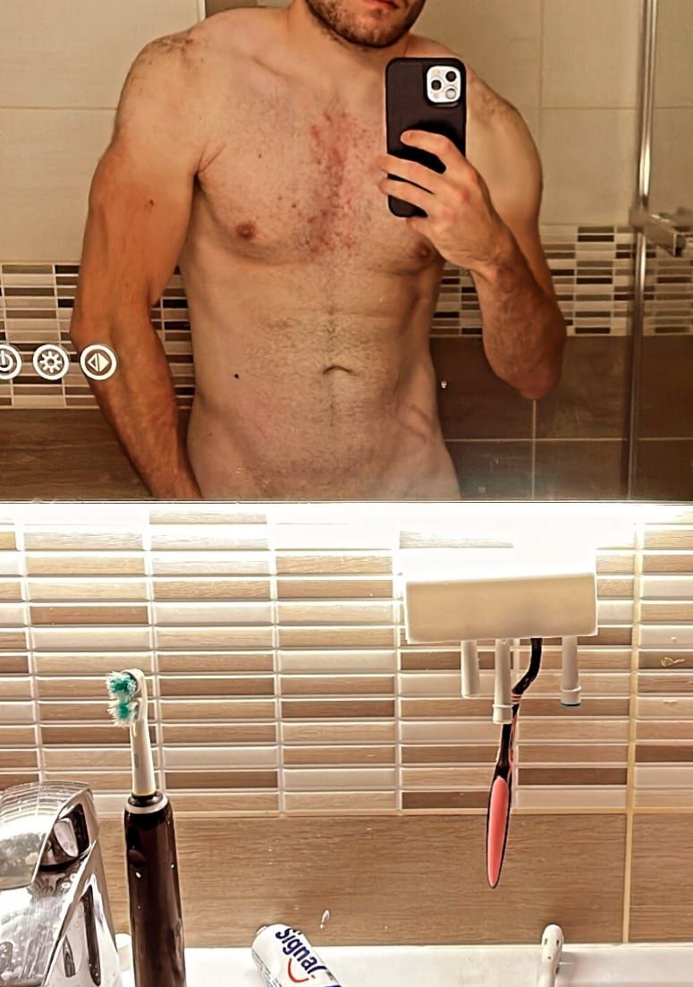 Logan - Sex friend in Euless Profile of Logan, 25, Sex friend in Euless (Texas)