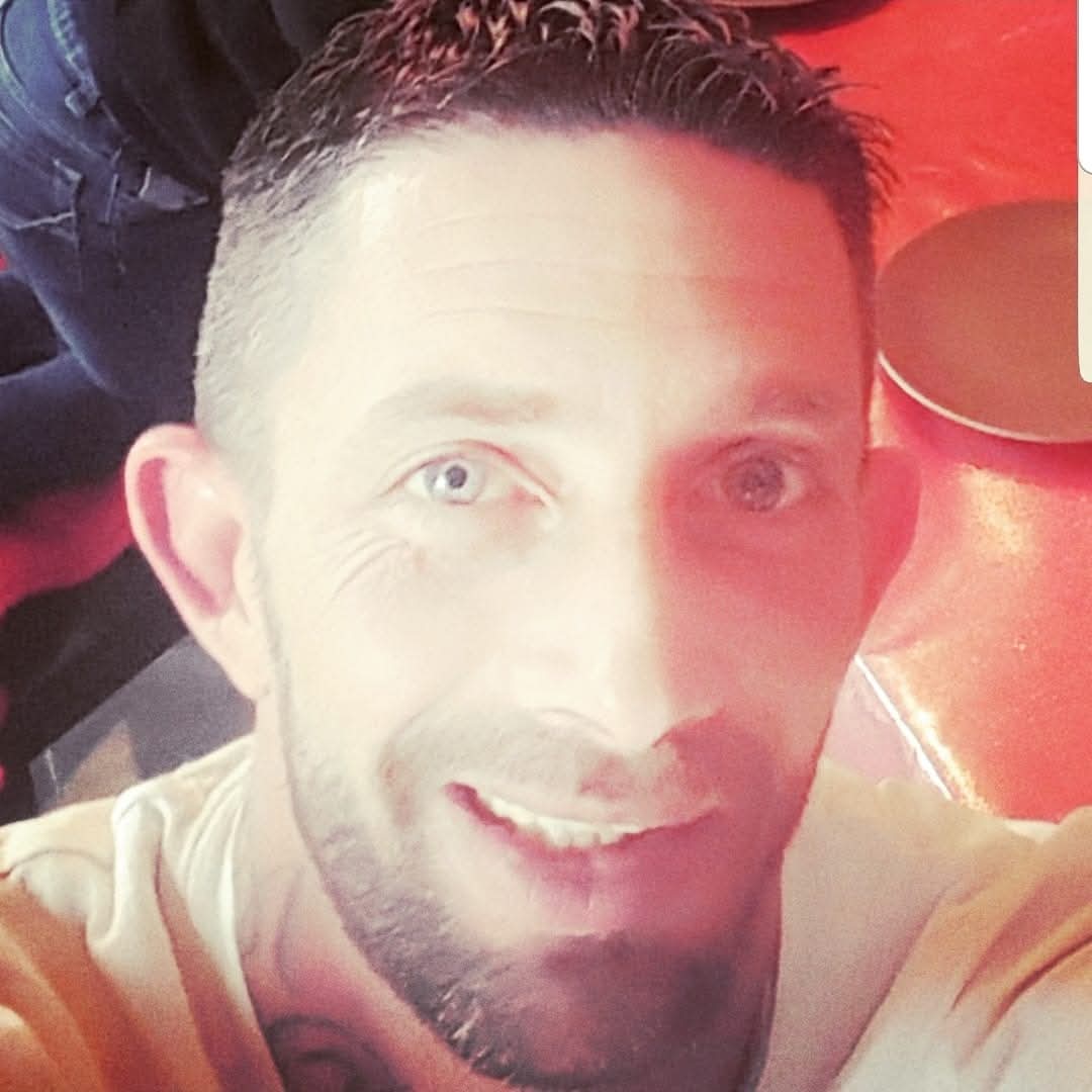 Jesse - Sex friend in Valley Falls Profile of Jesse, 37, Sex friend in Valley Falls (Rhode Island)