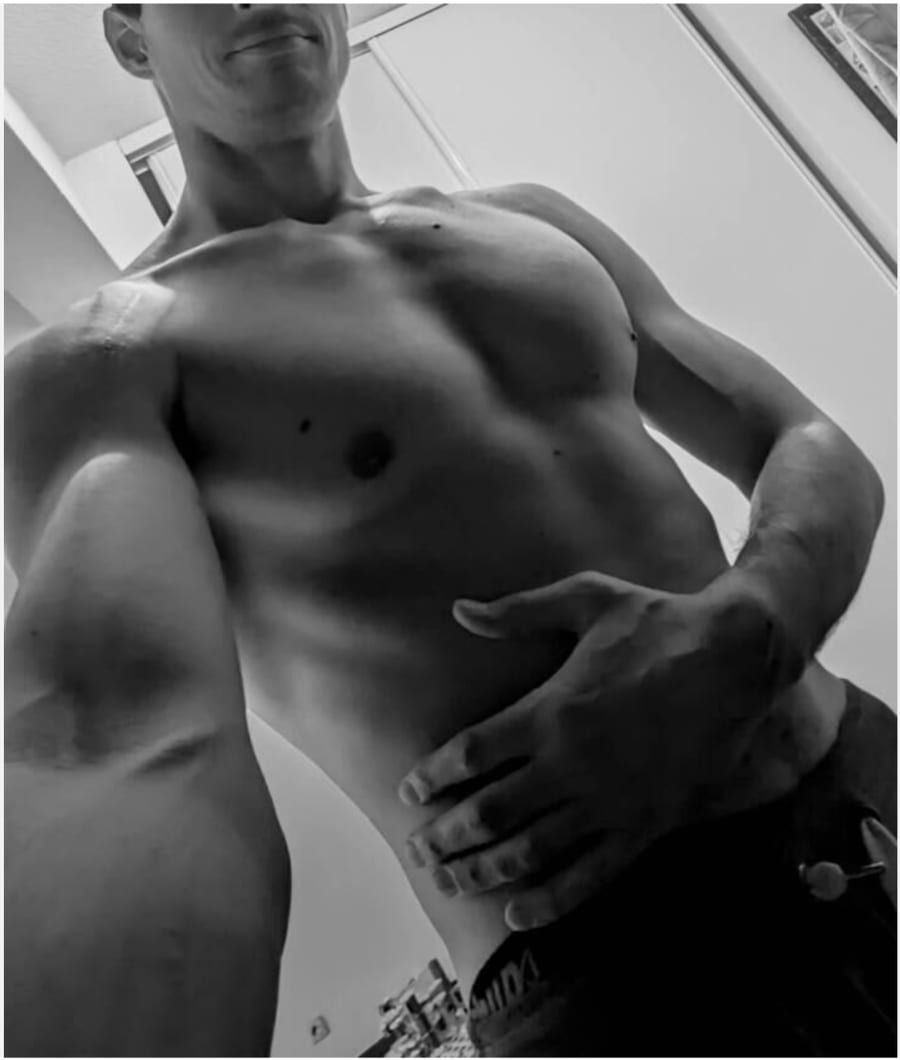 Rhett - Sex friend in Greenfield Profile of Rhett, 26, Sex friend in Greenfield (Massachusetts)