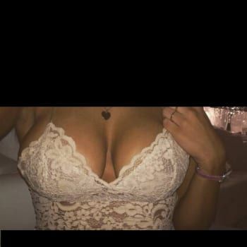 Rebecca - Sex friend in Tiverton Profile of Rebecca, 41, Sex friend in Tiverton (Rhode Island)