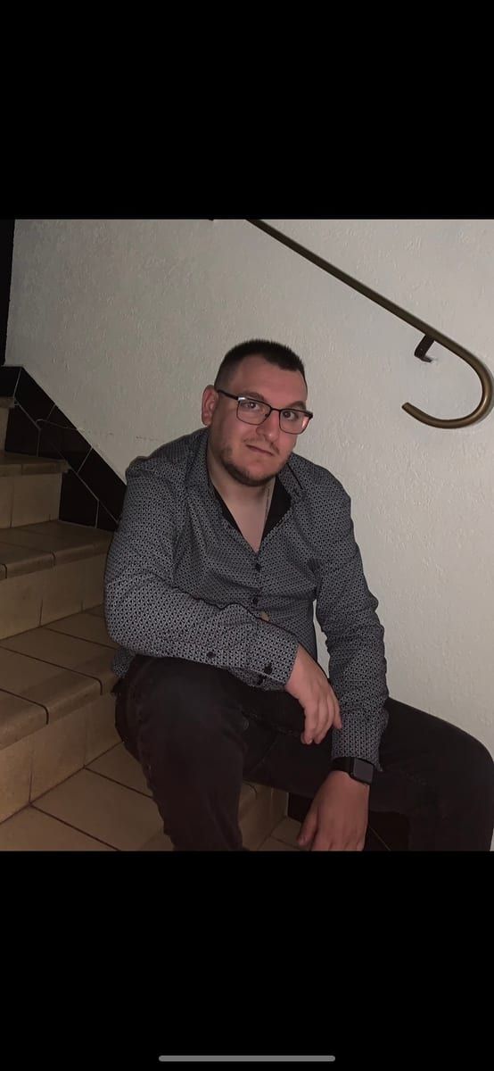 Wyatt - Sex friend in Indianapolis Profile of Wyatt, 25, Sex friend in Indianapolis (Indiana)