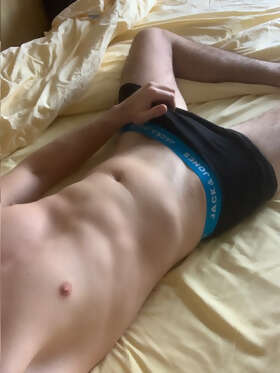 Collin - Sex friend in Wellington Profile of Collin, 31, Sex friend in Wellington (Colorado)