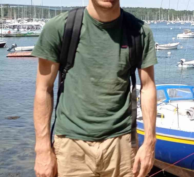 Joey - Sex friend in ‘Aiea Profile of Joey, 25, Sex friend in ‘Aiea (Hawaii)